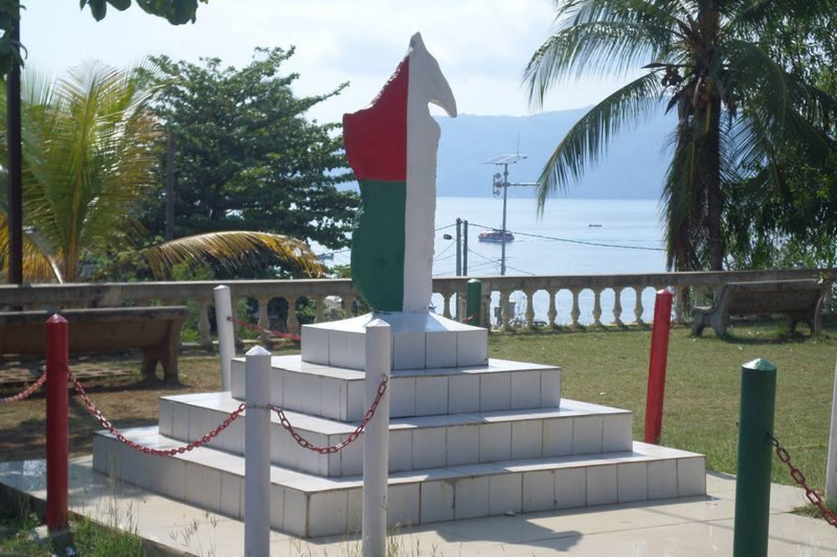 daniel-mada-tours-excursion-nosybe-hell-ville-001